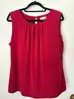 Calvin Klein Raspberry Pleated Sleeveless Shell Top